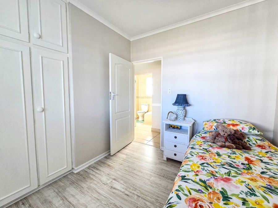 4 Bedroom Property for Sale in Jongensfontein Western Cape